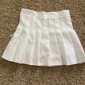 Shein white tennis skirt Xs